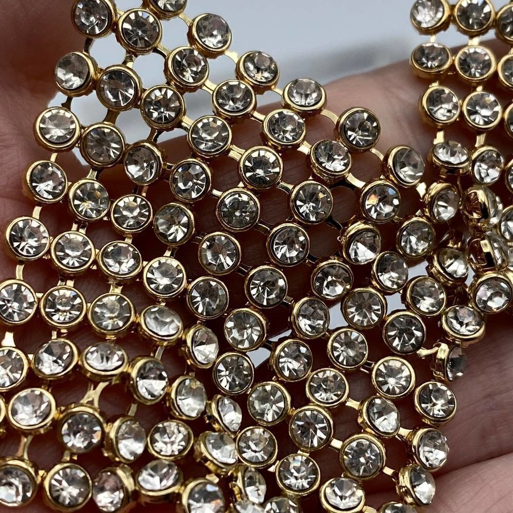 Amrita Singh Crystal Gold Drop Earring - Picture 8 of 9